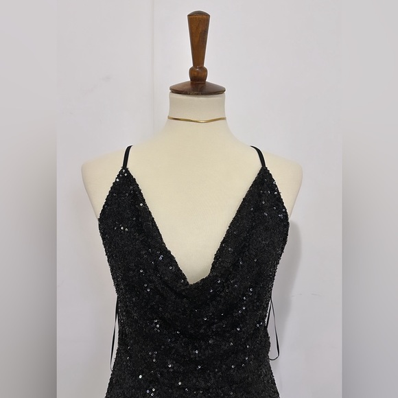 Bridal Babes Dress - Picture 2 of 6